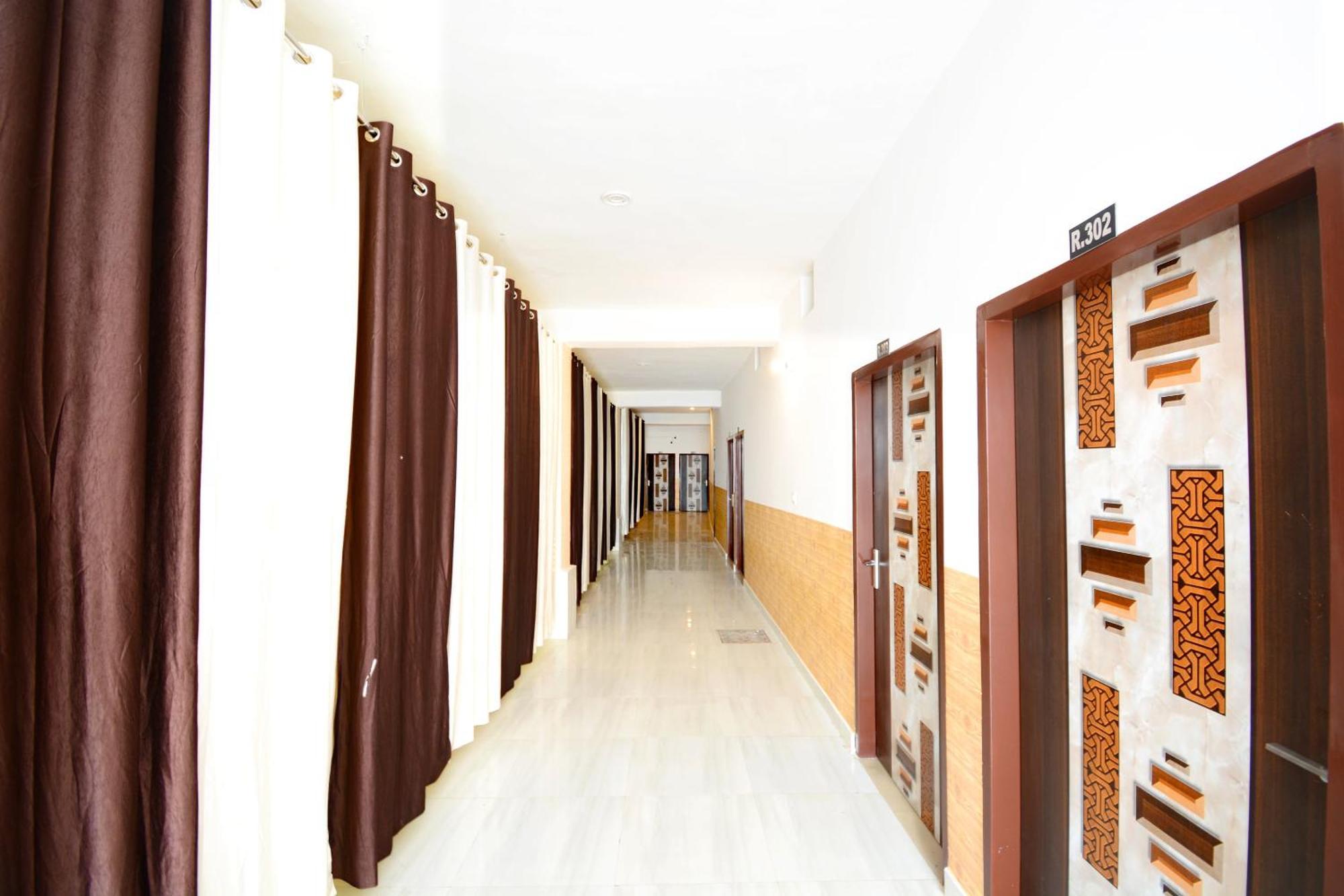 Hotel O Park View Bhiwāni Exterior foto